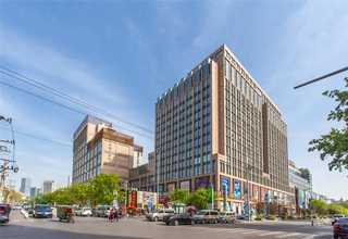 临沂玻璃护栏厂家报价